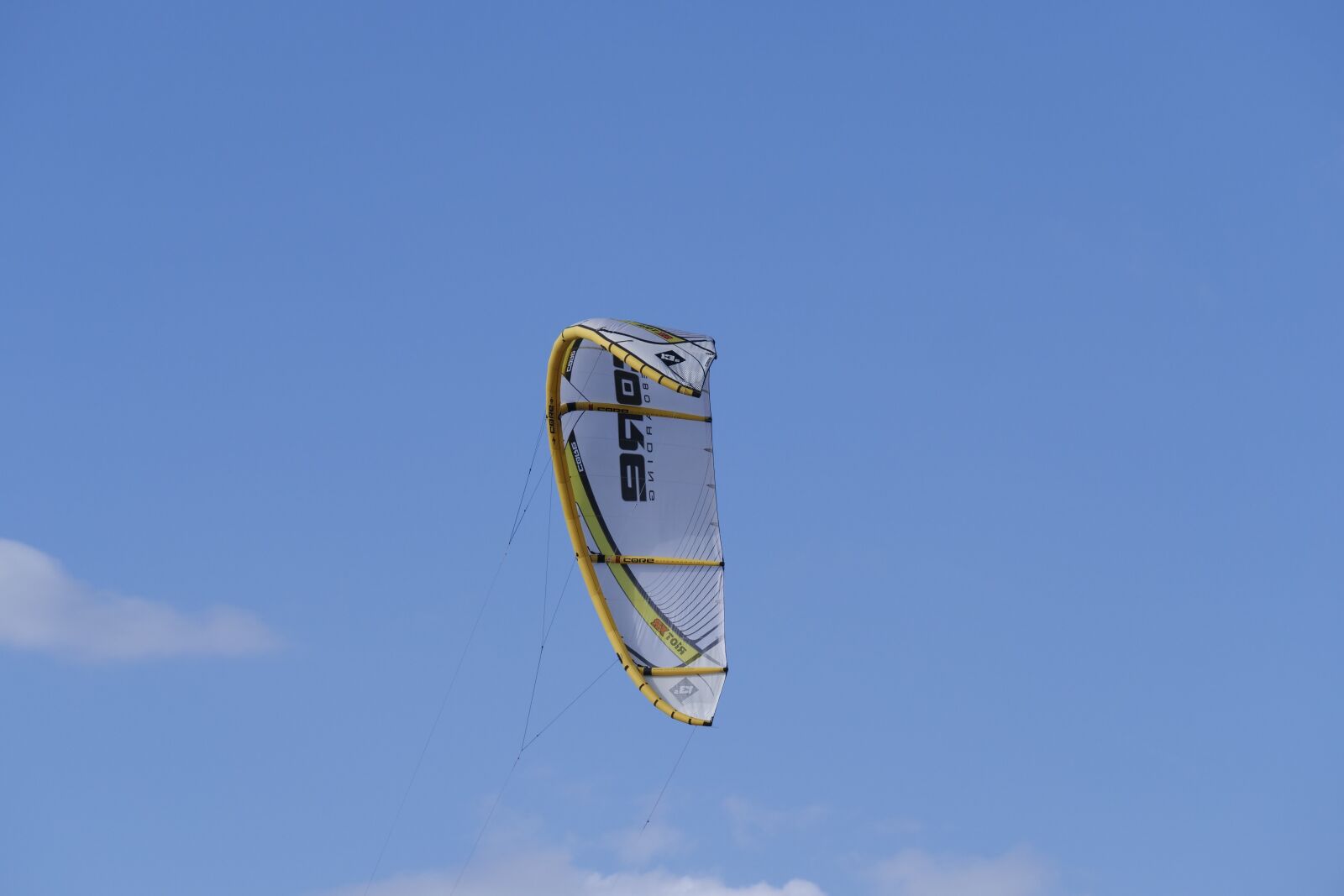 Panasonic Lumix DC-G9 sample photo. Sky, high, kite photography