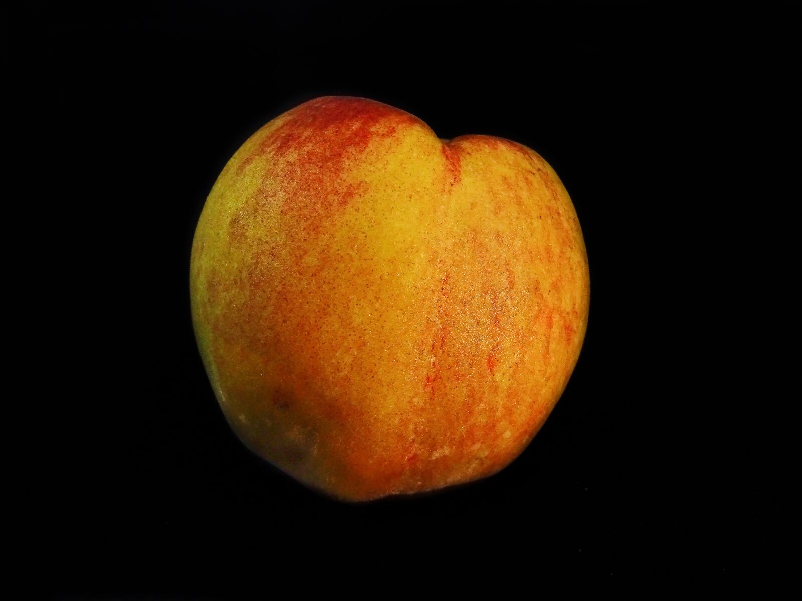 Sony Cyber-shot DSC-HX350 sample photo. Peach, flores, frutas photography