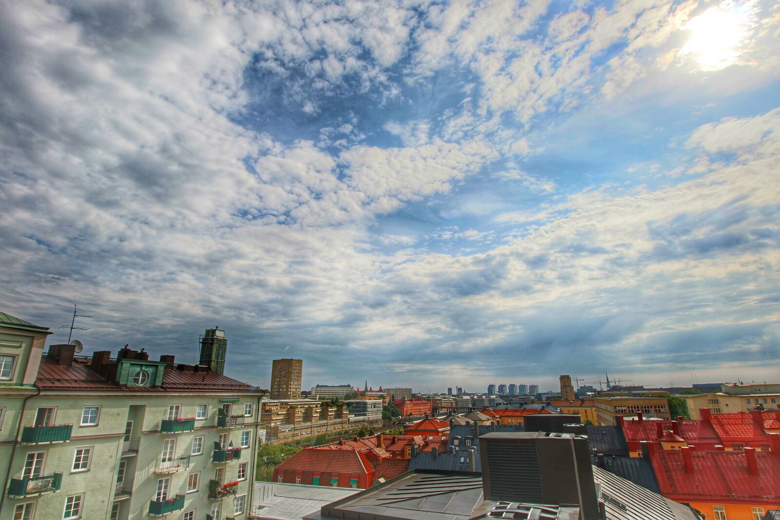Canon EOS 70D sample photo. Stockholm, clouds, city photography