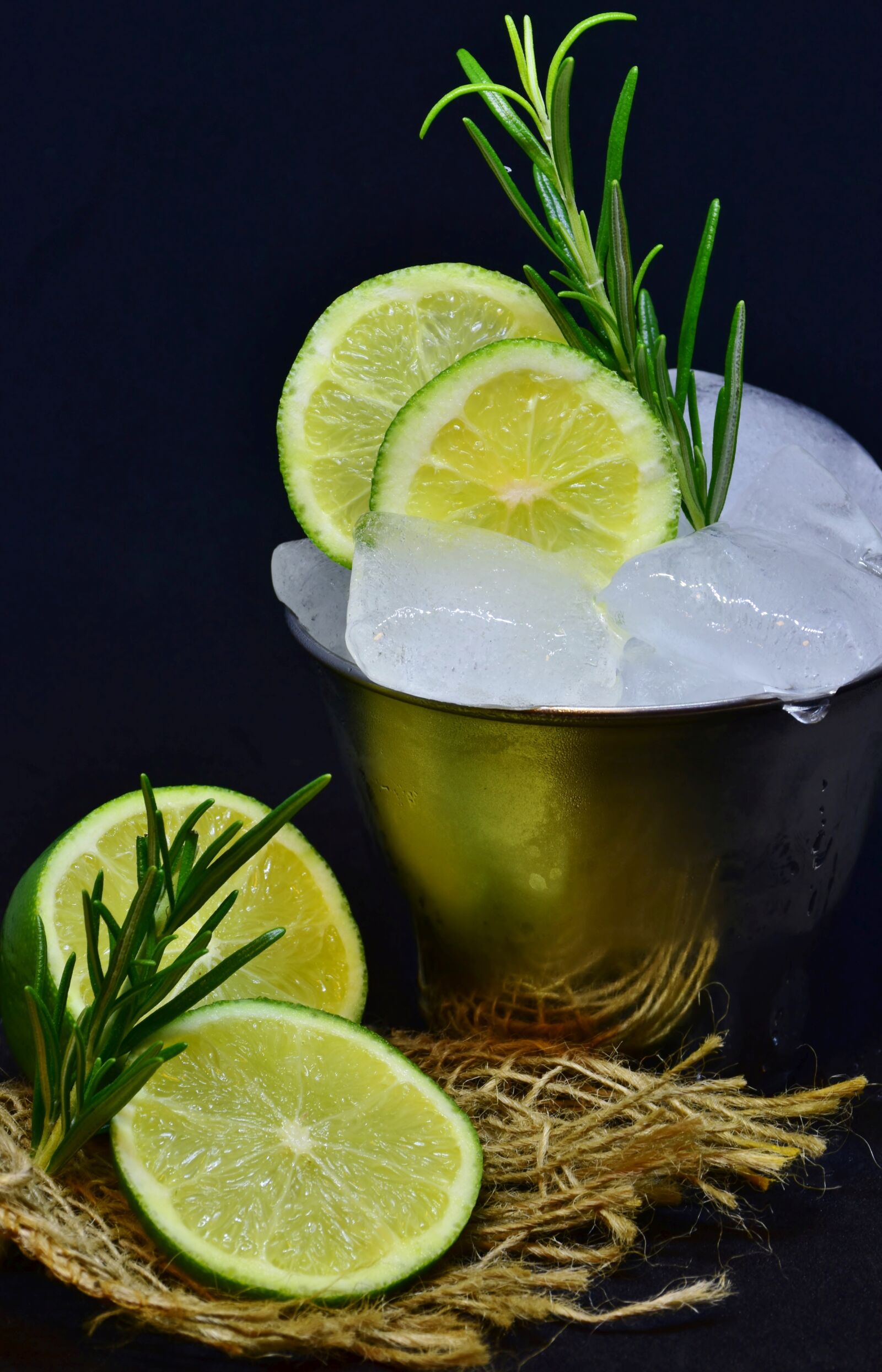 Nikon D7200 sample photo. Ice cubes, ice, lime photography