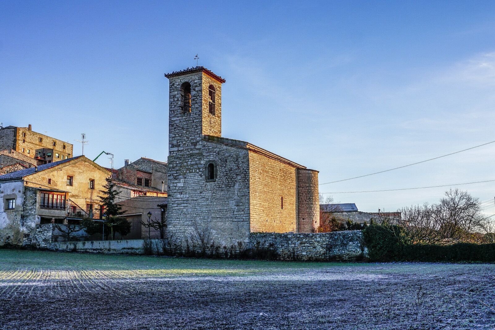 Sony E 16-50mm F3.5-5.6 PZ OSS sample photo. Church, people, rural photography