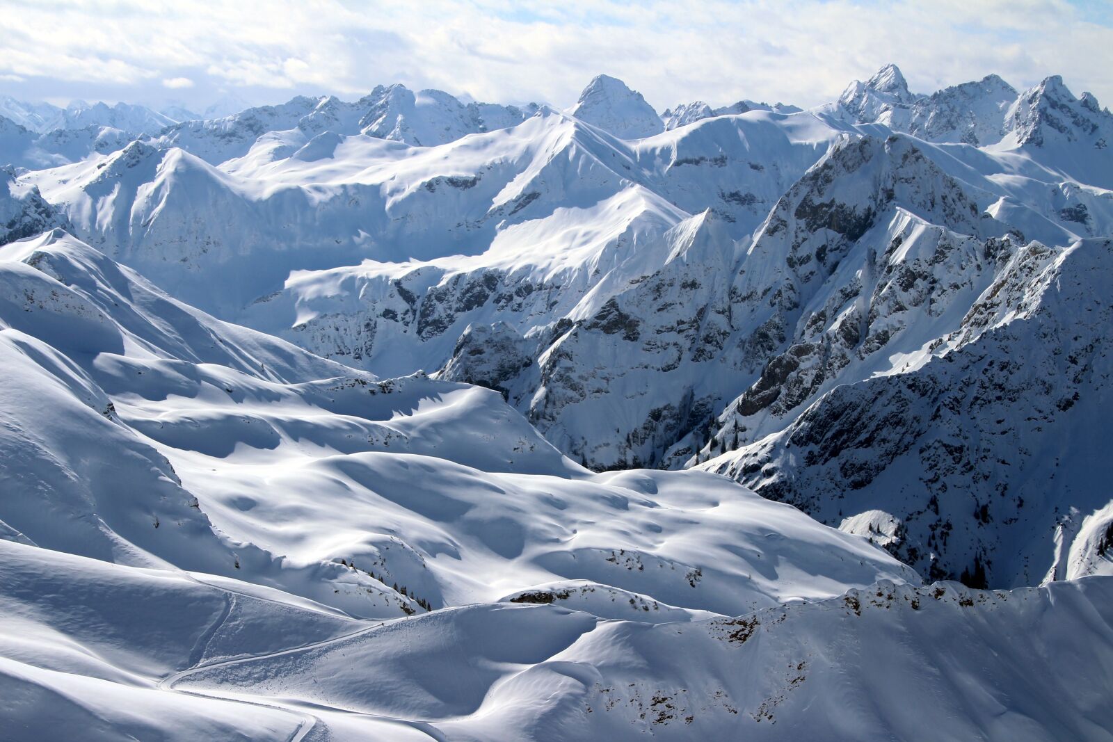 Canon EOS 700D (EOS Rebel T5i / EOS Kiss X7i) sample photo. Alpine, allgäu, austria photography
