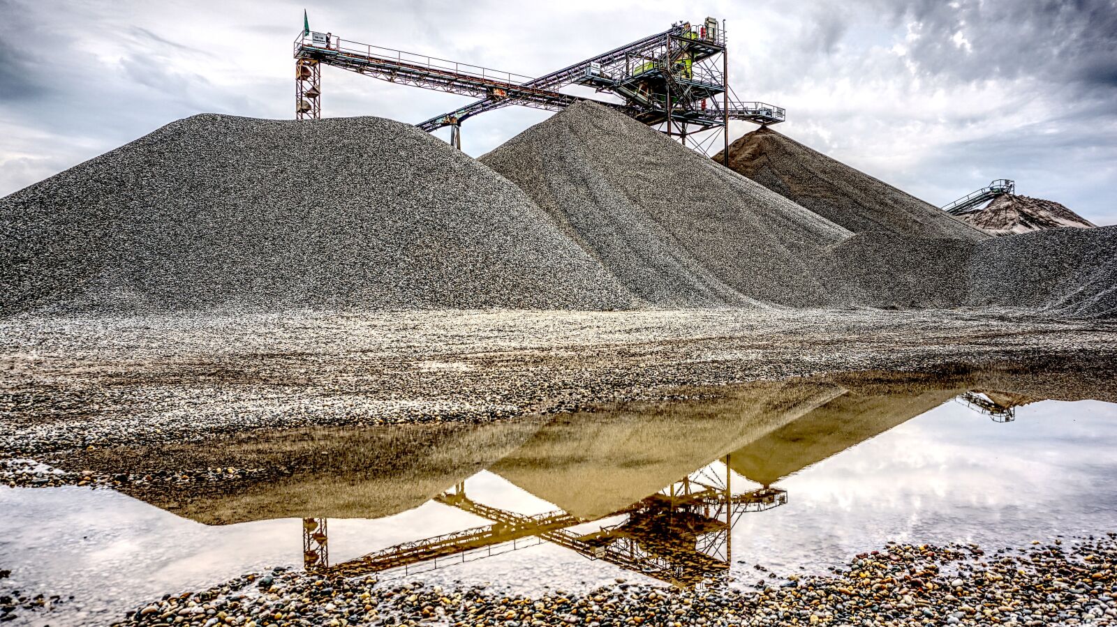Sony a6000 sample photo. Kieswerk, open pit mining photography