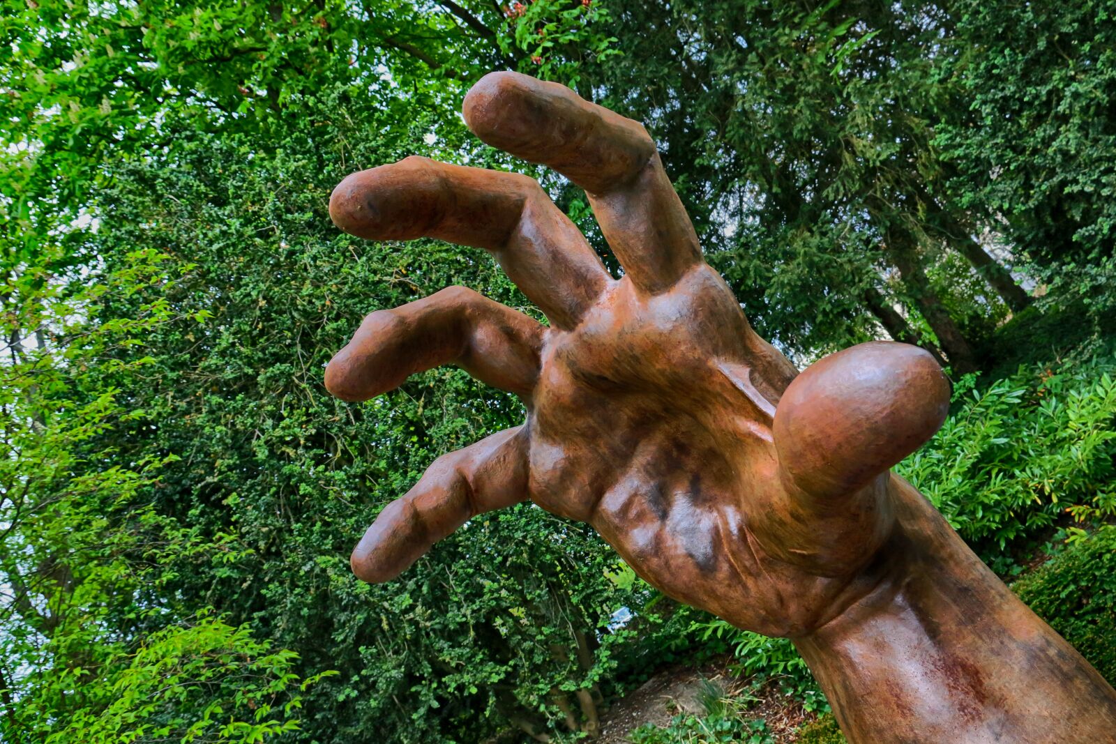 Canon EOS 70D sample photo. Hand, giant, symbol photography