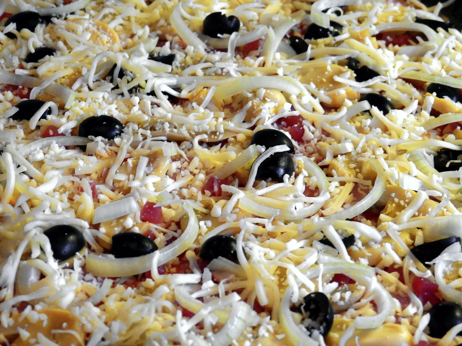 Nikon Coolpix P900 sample photo. Pizza, eat, food photography