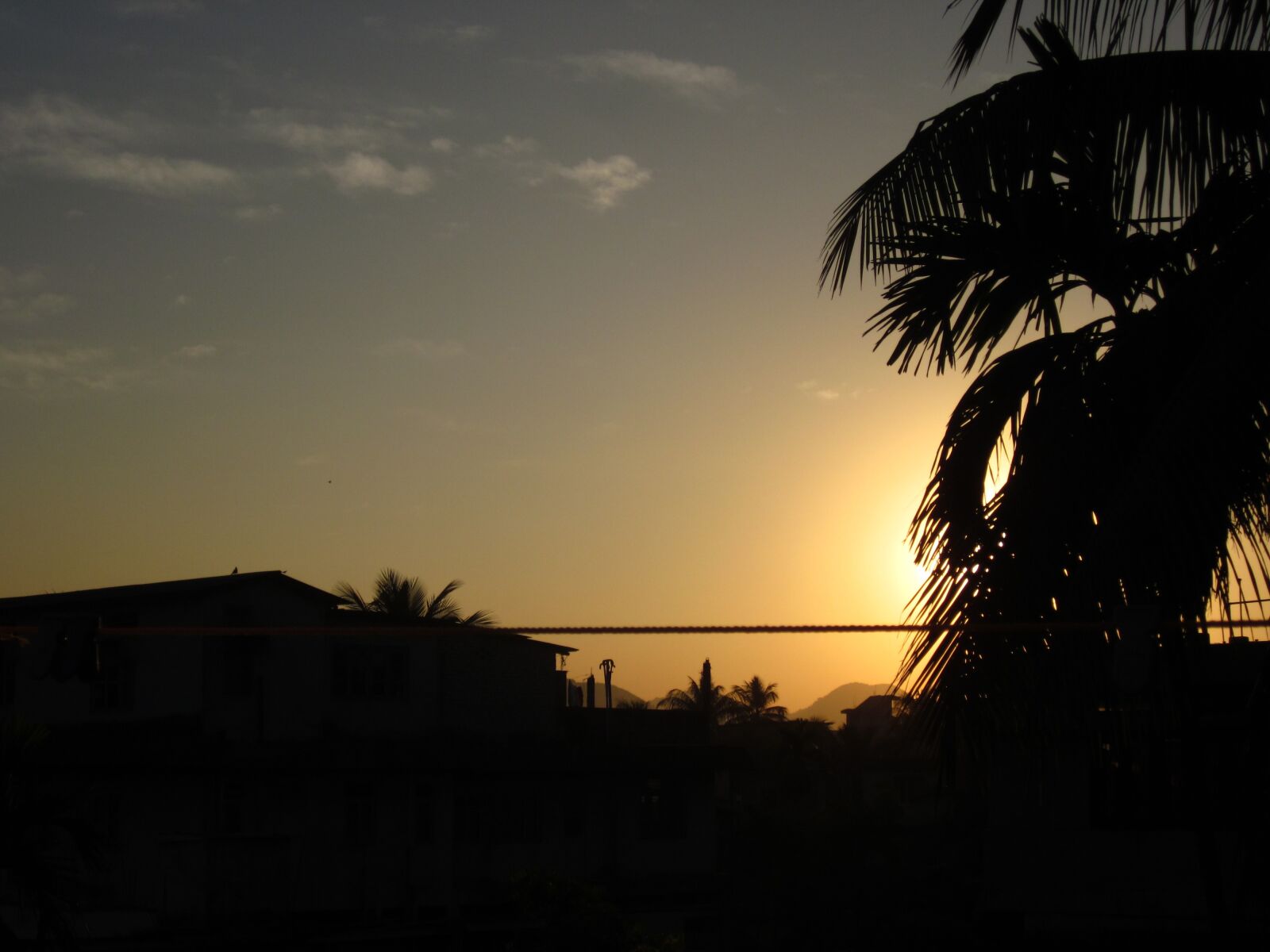 Canon PowerShot SD1300 IS (IXUS 105 / IXY 200F) sample photo. Sunset, scenery, silhouette photography