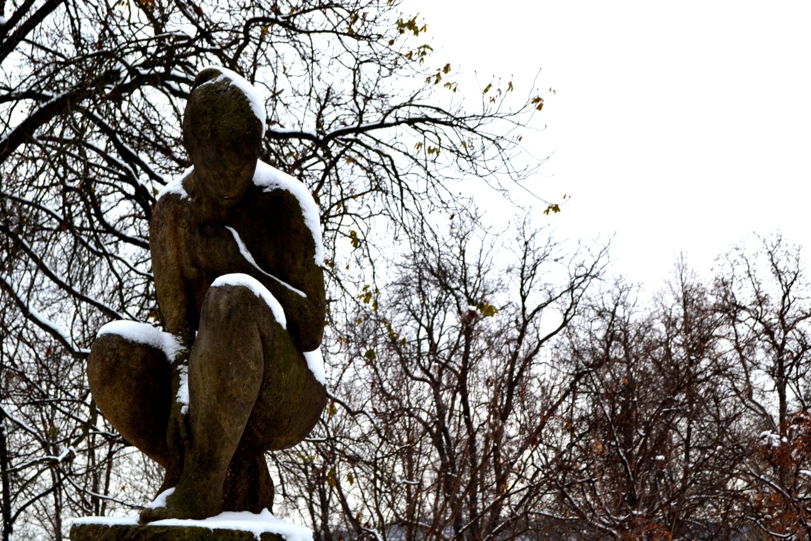 Nikon D3100 sample photo. Sculpture, prague, monument photography