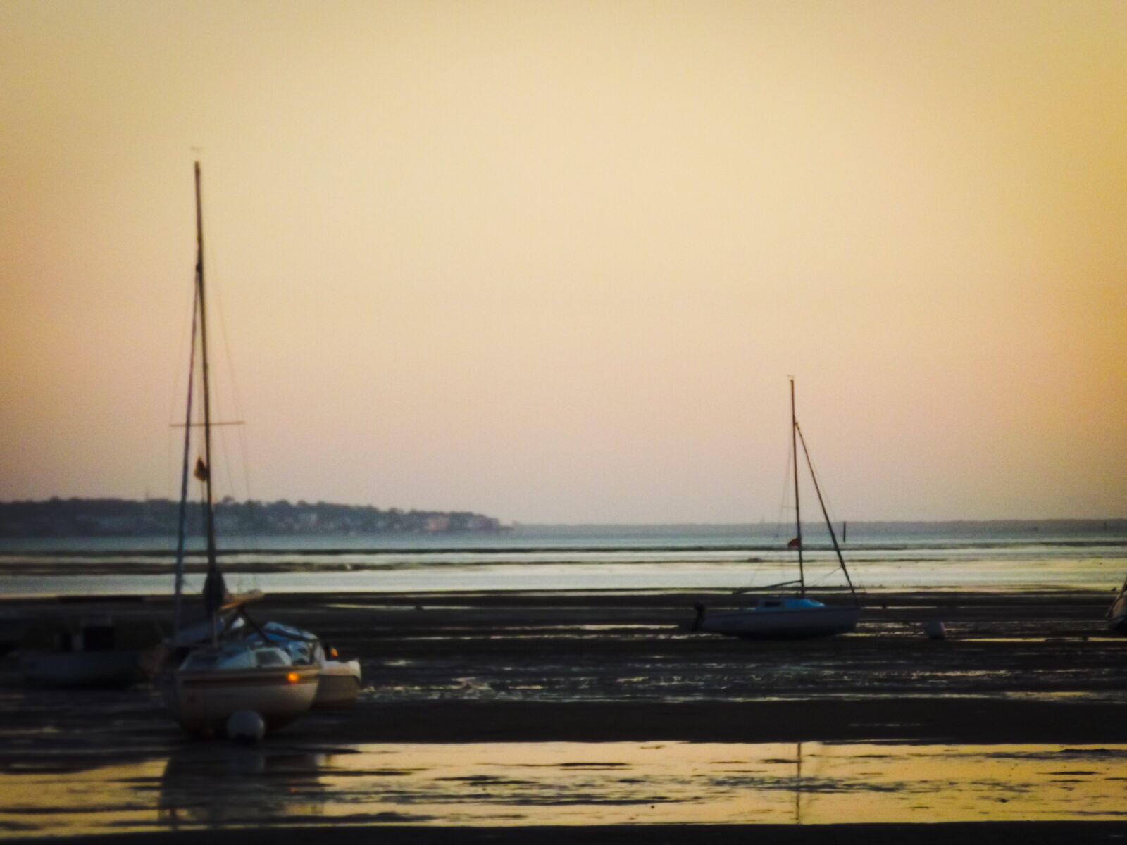 Fujifilm FinePix S3400 sample photo. Boat, sunset, sea photography