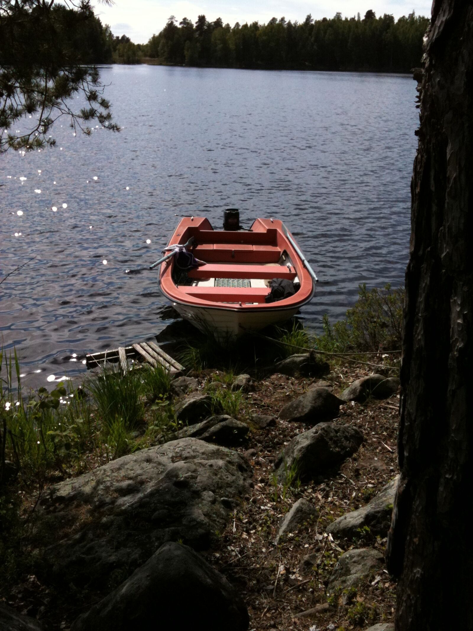 Apple iPhone 3GS sample photo. Boat, summer, water photography